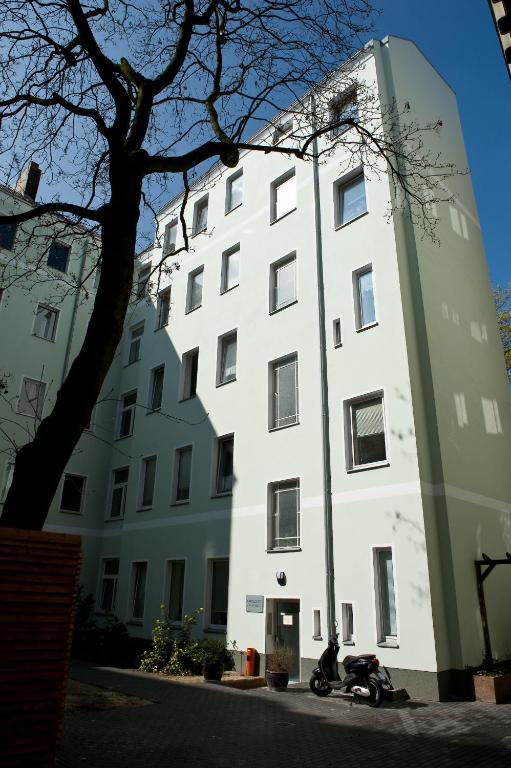 Excellent Apartment *
